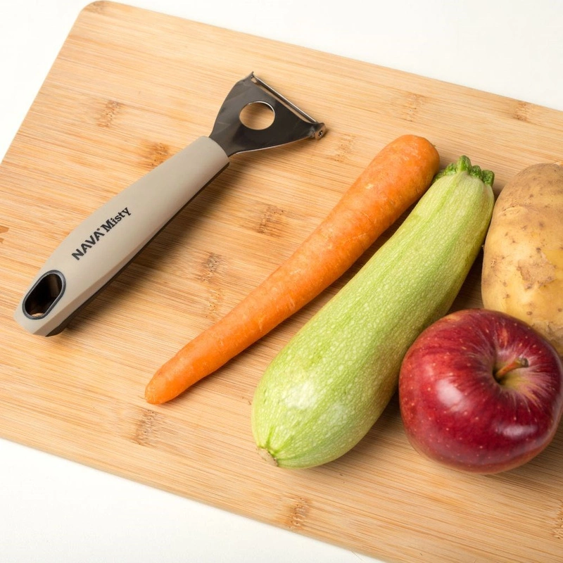 Peeler Misty with stainless steel blade 19 cm